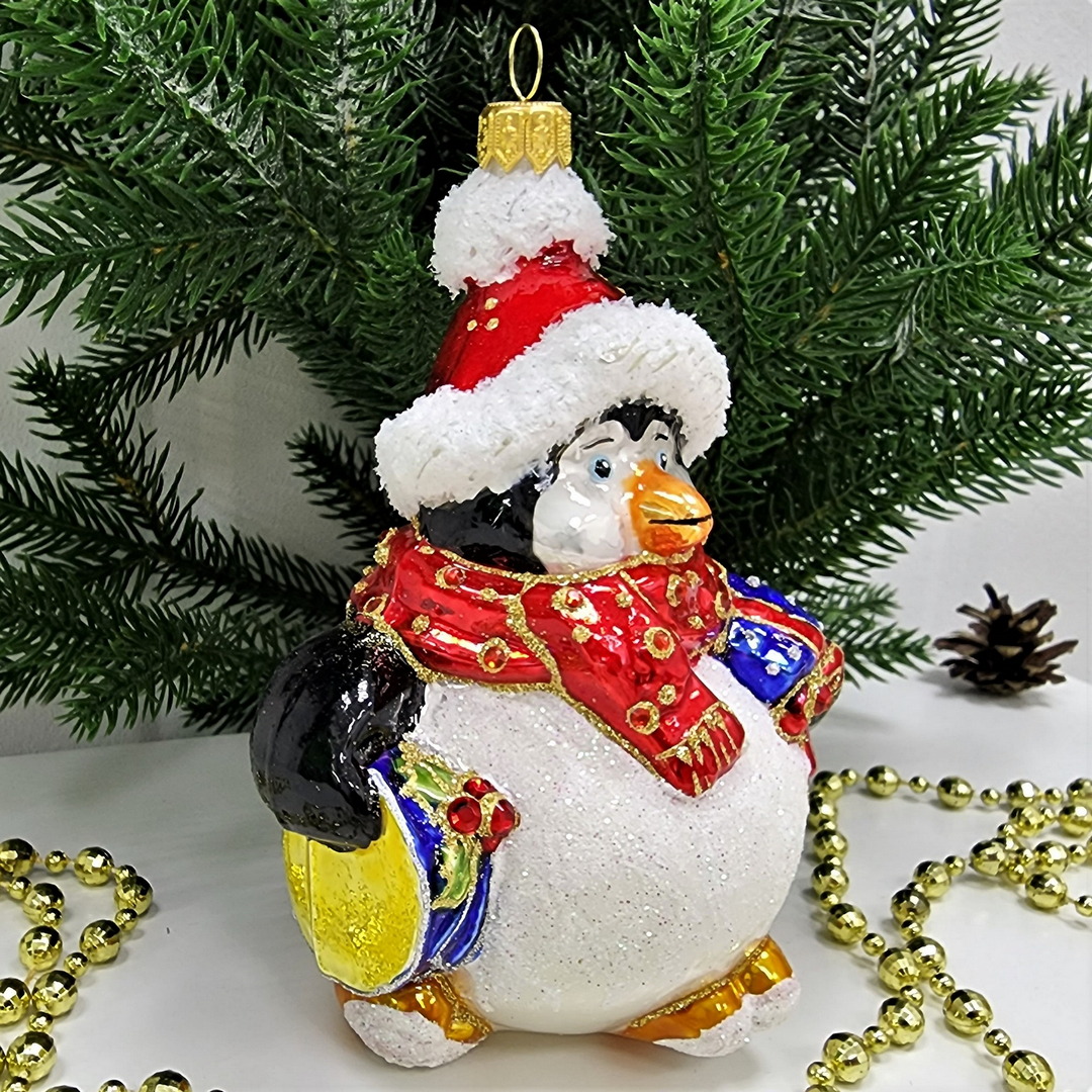 фото Стеклянная елочная игрушка Пингвин с барабаном