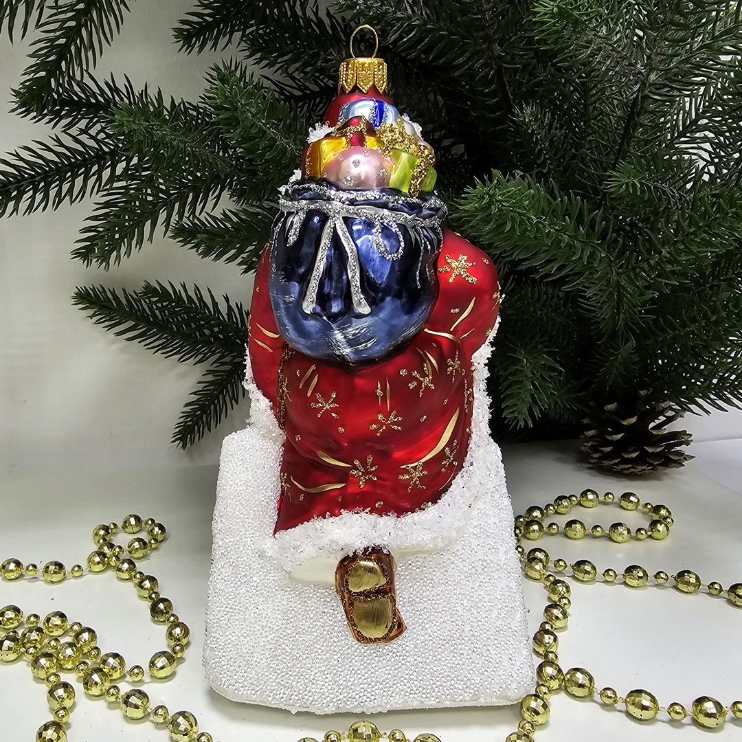 фото Стеклянная елочная игрушка Дед Мороз на крыше большой