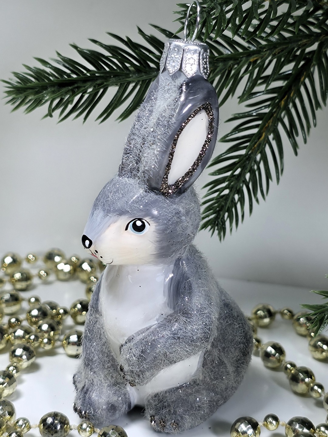 фото Стеклянная елочная игрушка Зайчик