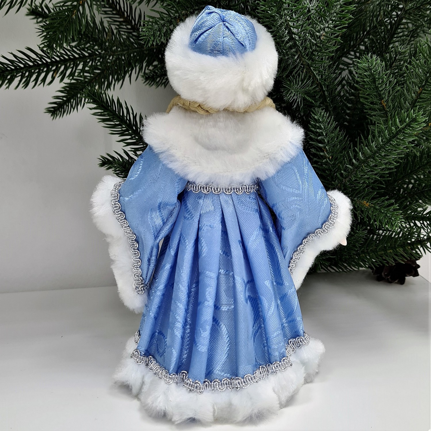 фото Кукла Снегурочка под елку 20 см