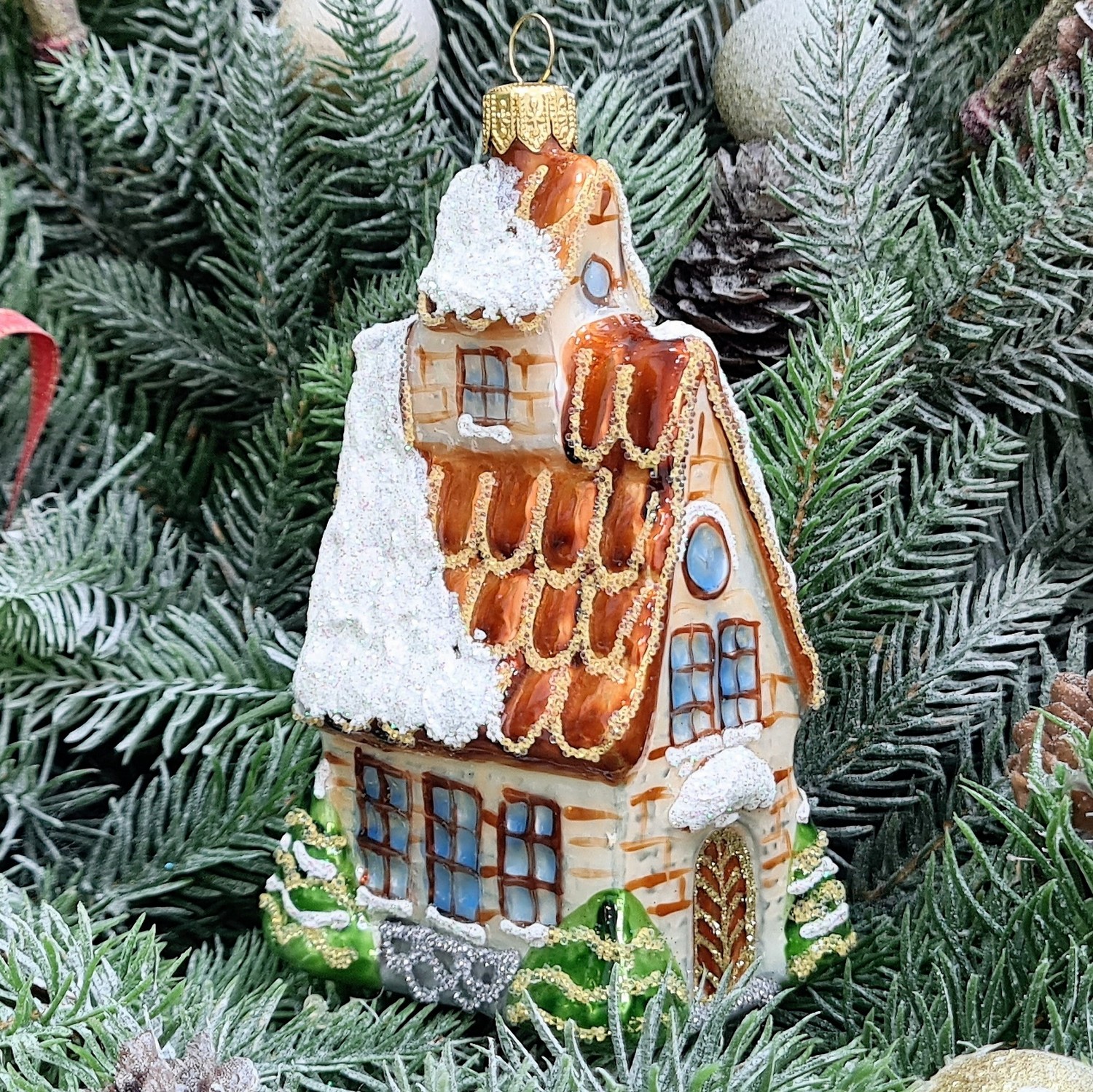 фото Стеклянная елочная игрушка Домик с острой крышей