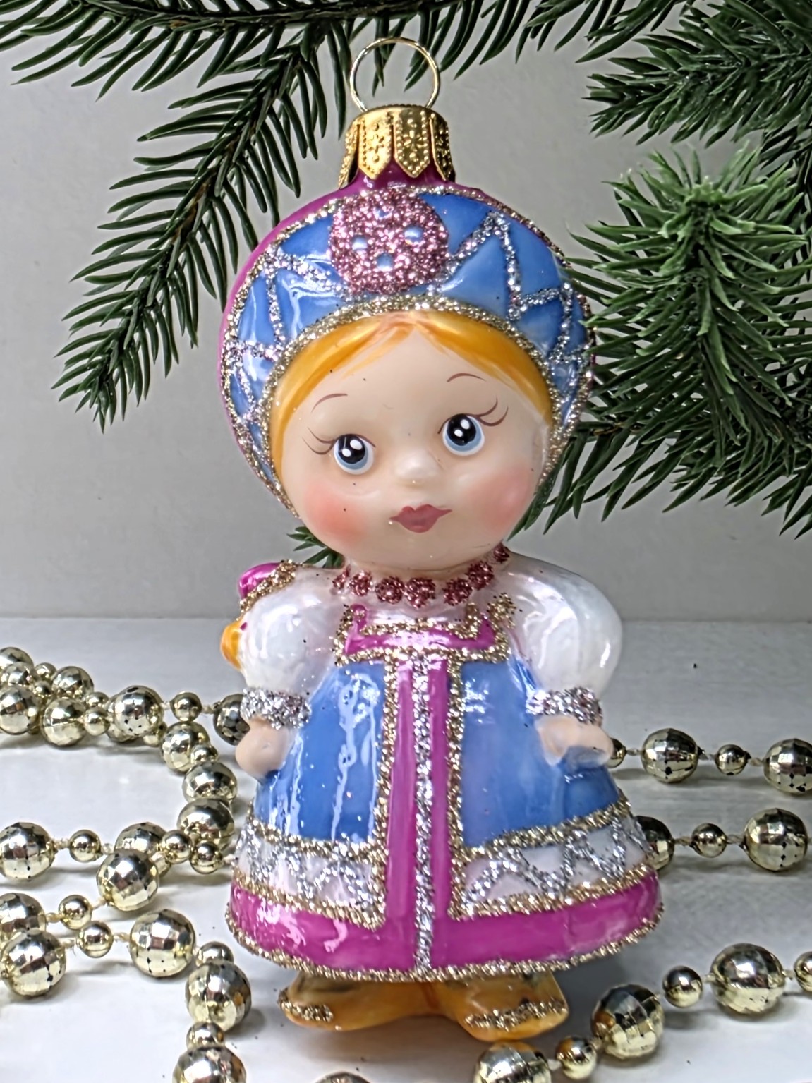 фото Стеклянная ёлочная игрушка Василиса-1