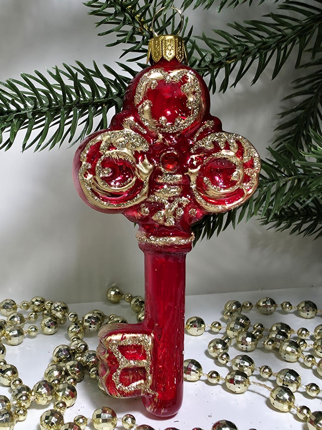 фото Стеклянная елочная игрушка Ключик красный