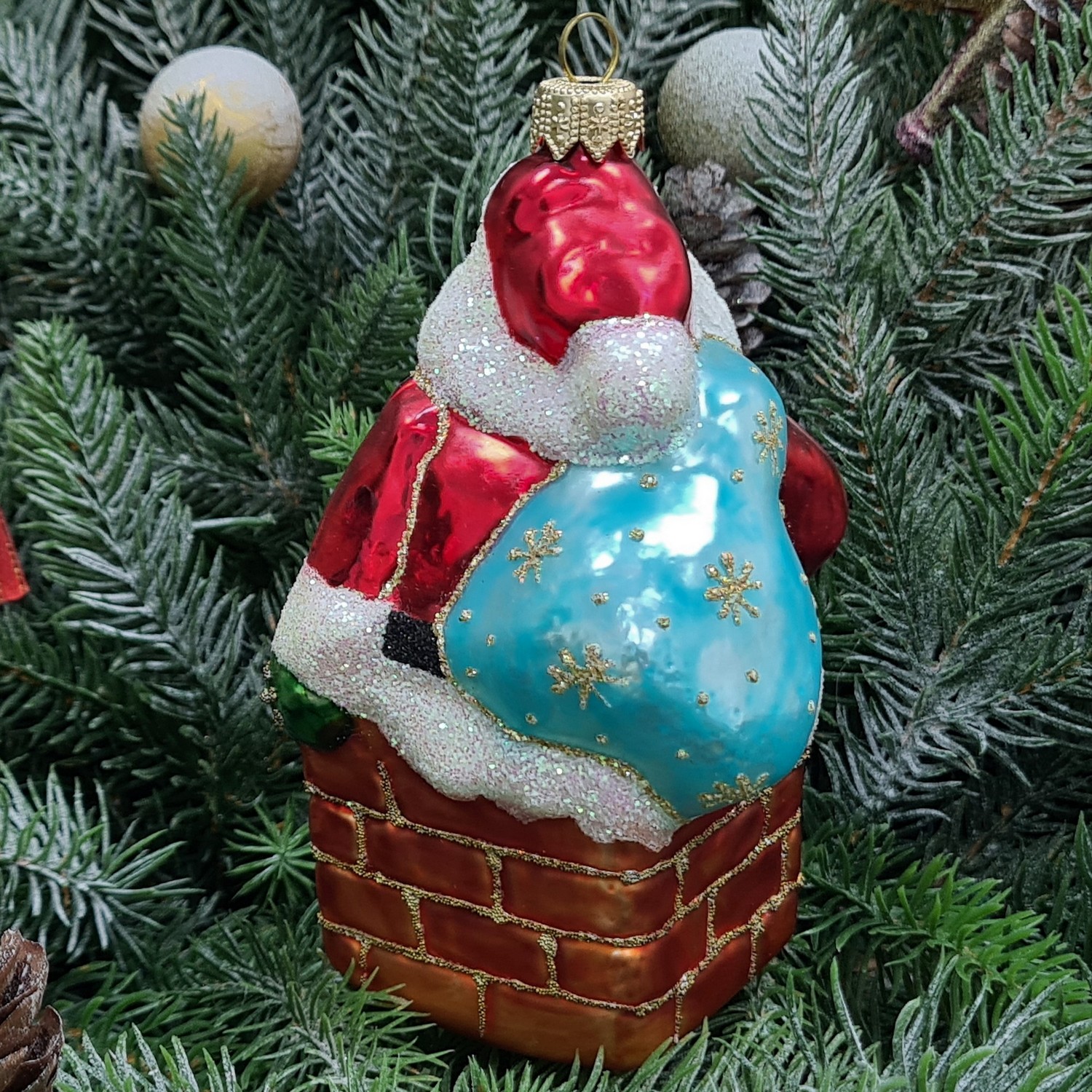 фото Стеклянная елочная игрушка Дед Мороз в трубе