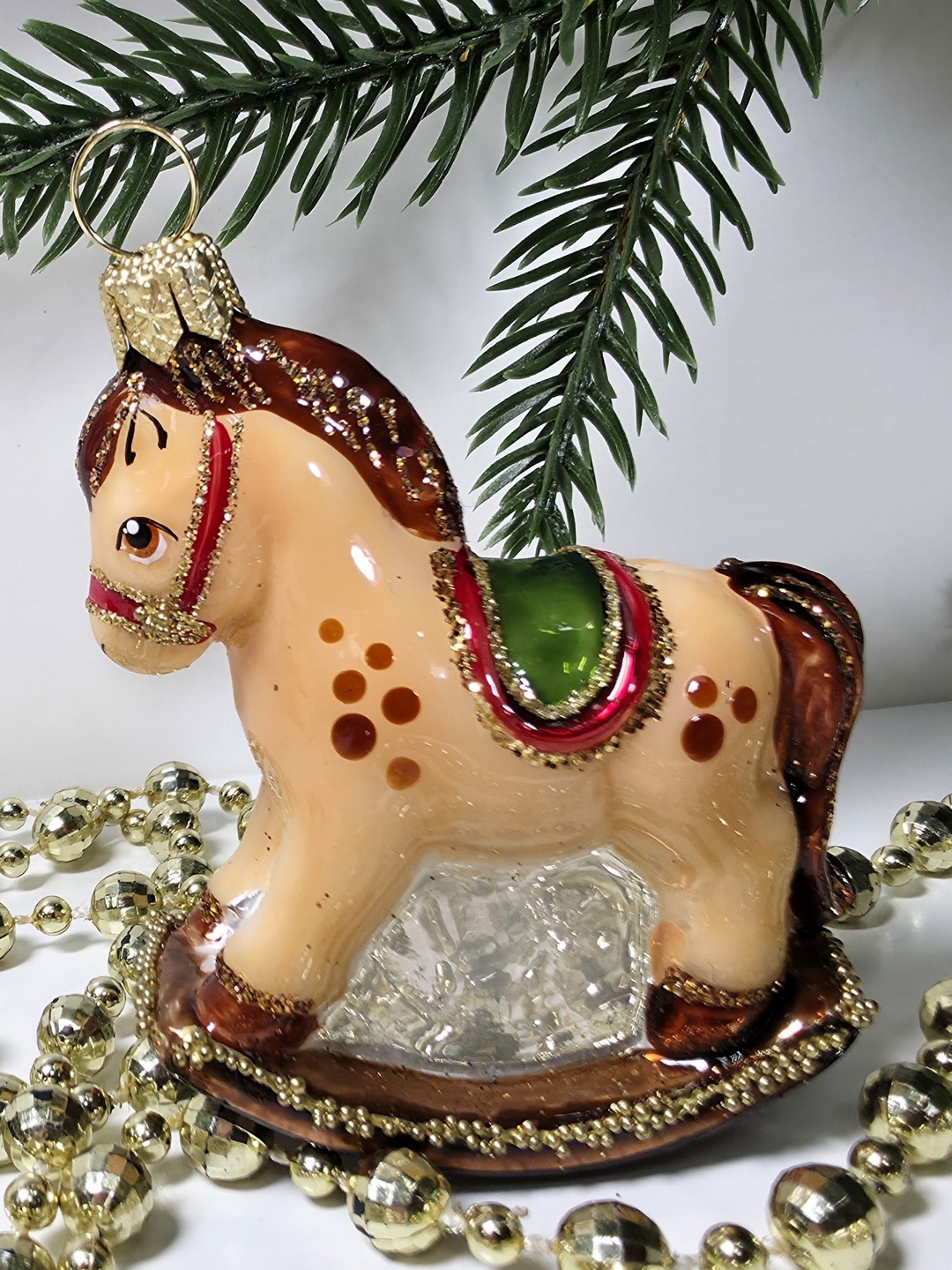 фото Стеклянная елочная игрушка Лошадка качалка малая