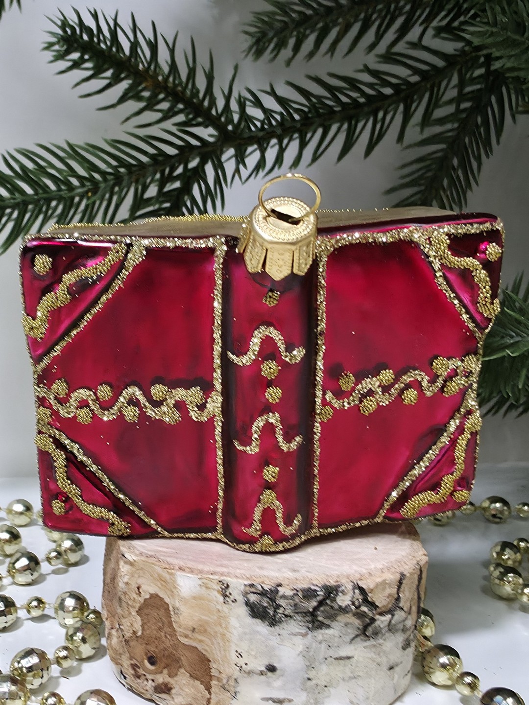 фото Стеклянная елочная игрушка Книжка