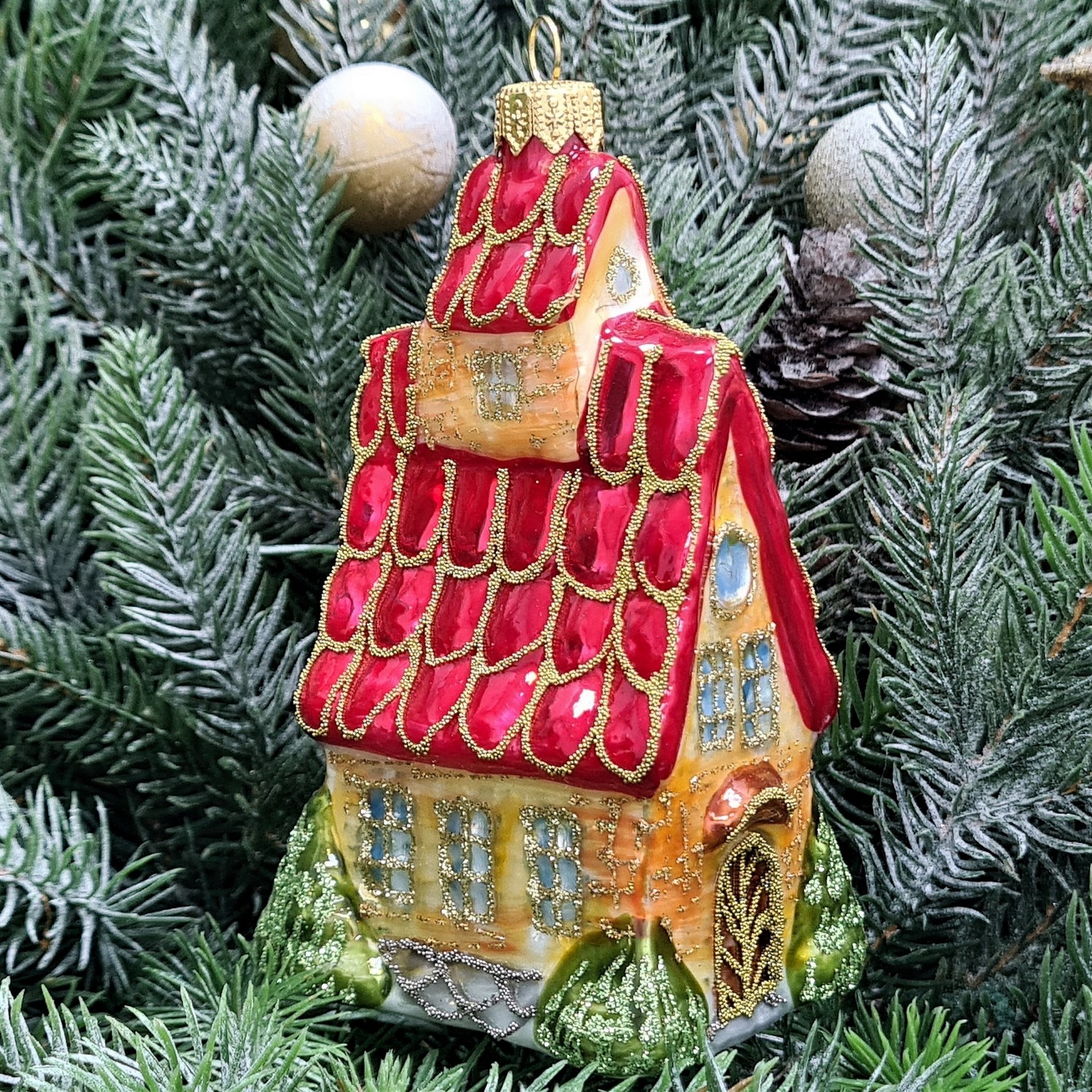 фото Стеклянная елочная игрушка Домик с острой крышей