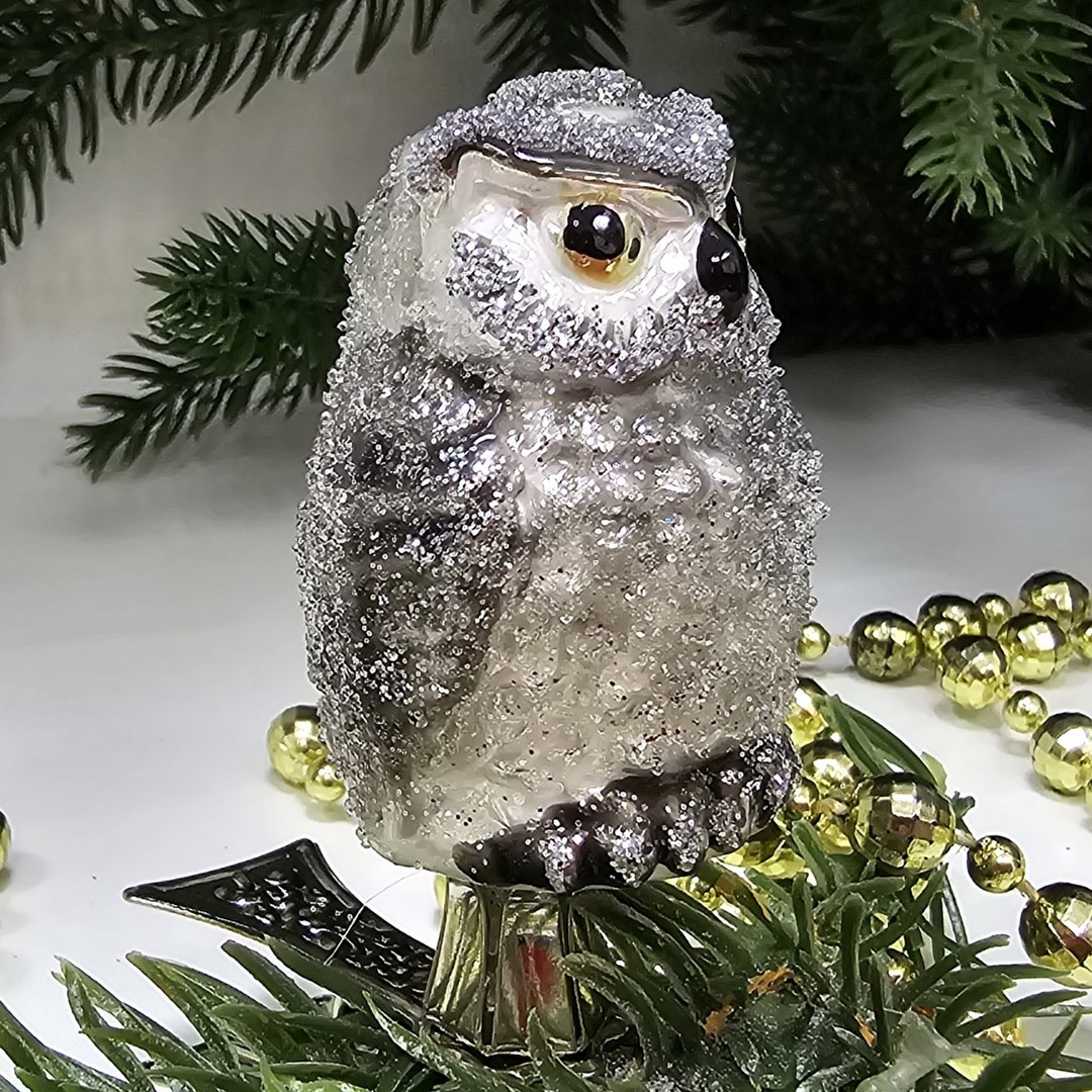 фото Стеклянная елочная игрушка Сова на прищепке