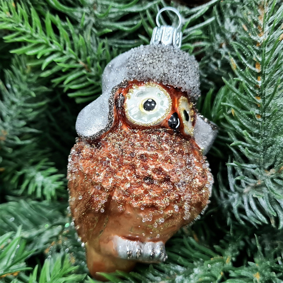 фото Стеклянная елочная игрушка Сова в ушанке-3