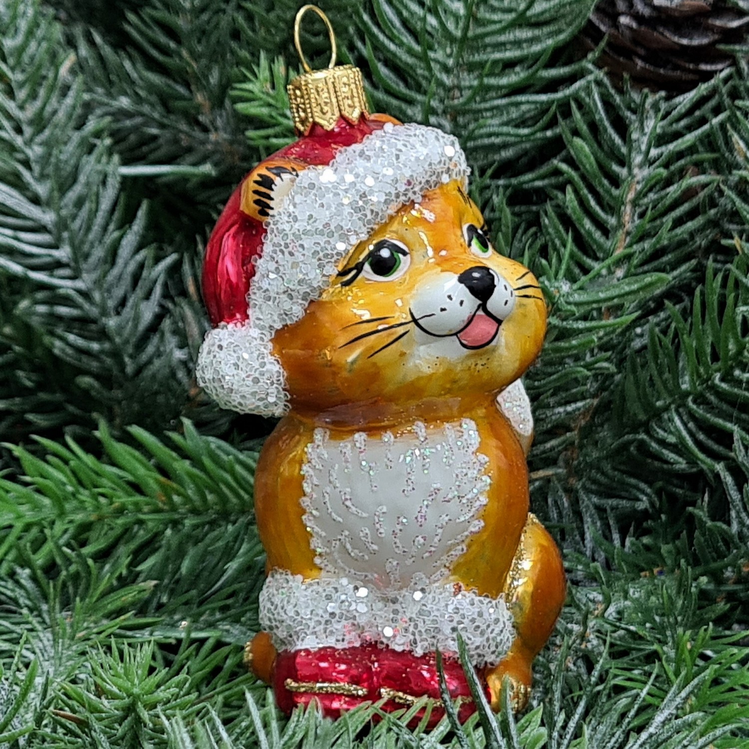 фото Стеклянная елочная игрушка Котенок Санта