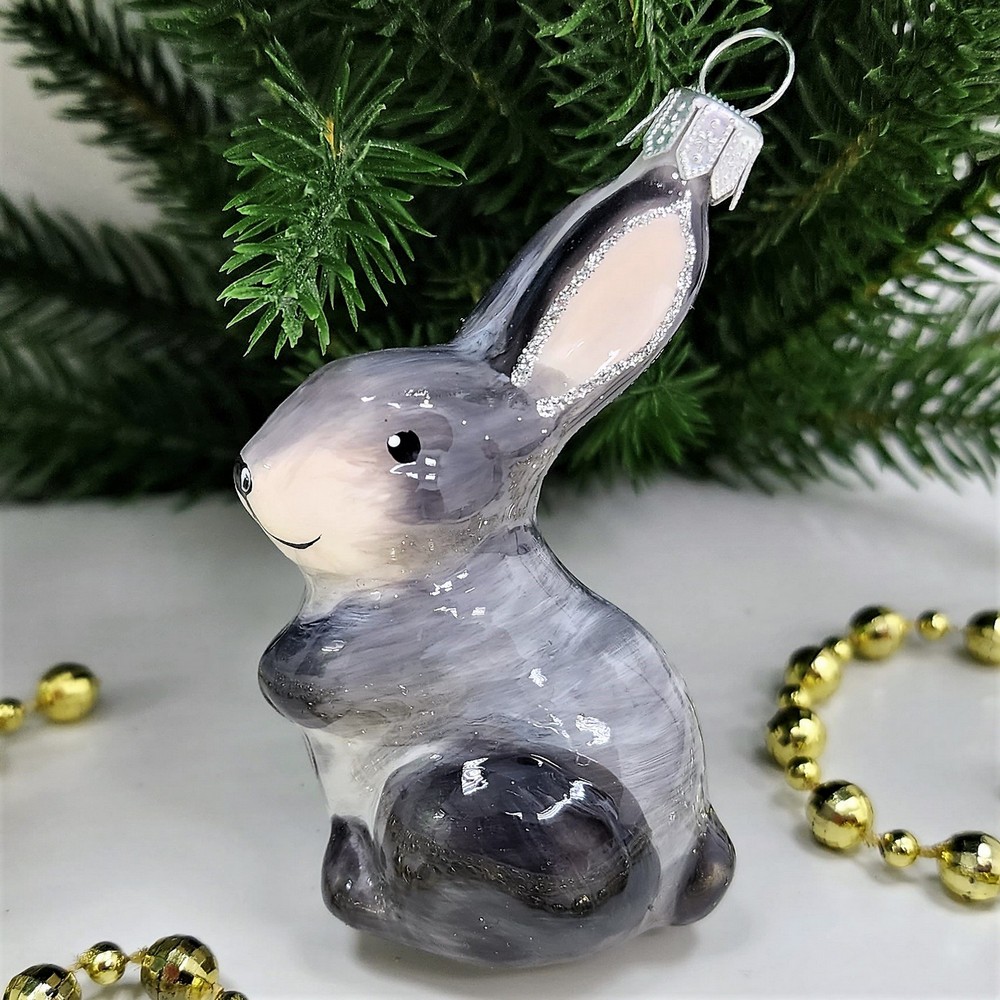 фото Стеклянная елочная игрушка Зайка серенький
