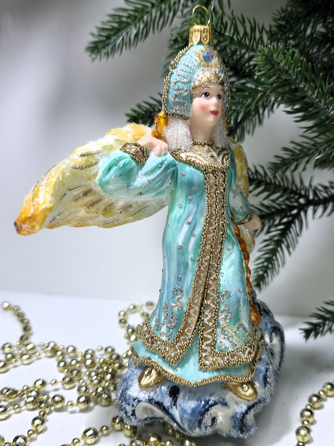 фото Стеклянная елочная игрушка Царевна Лебедь