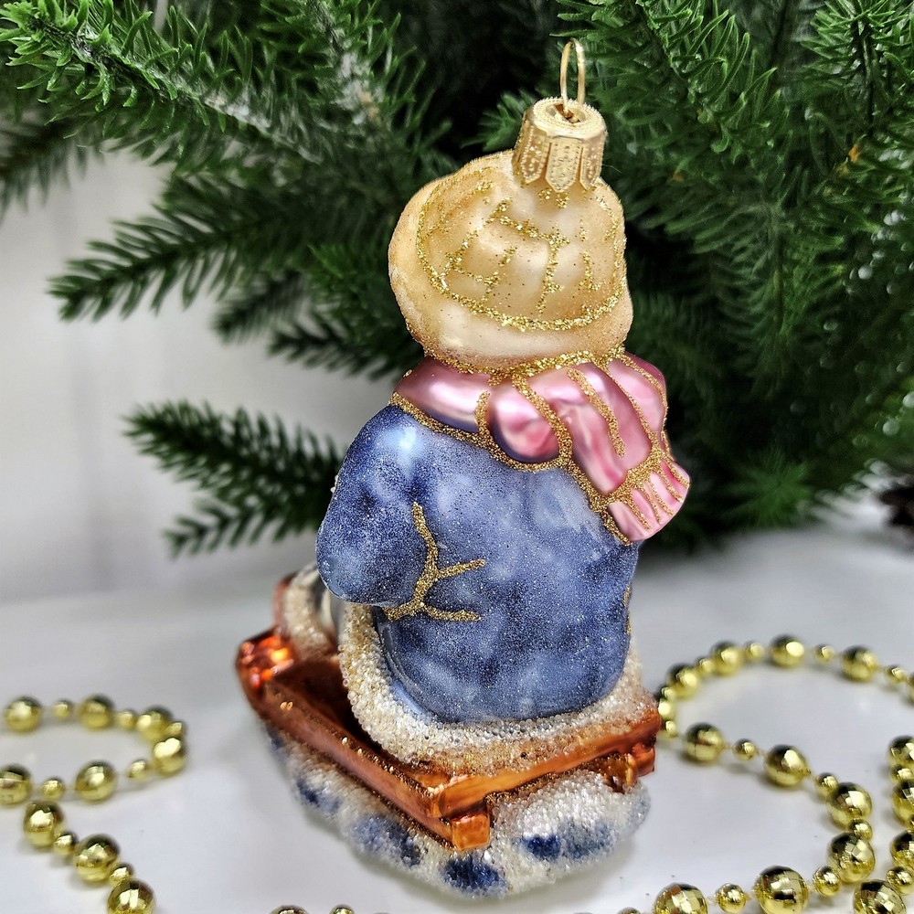 фото Стеклянная елочная игрушка Мальчик на санях сахар