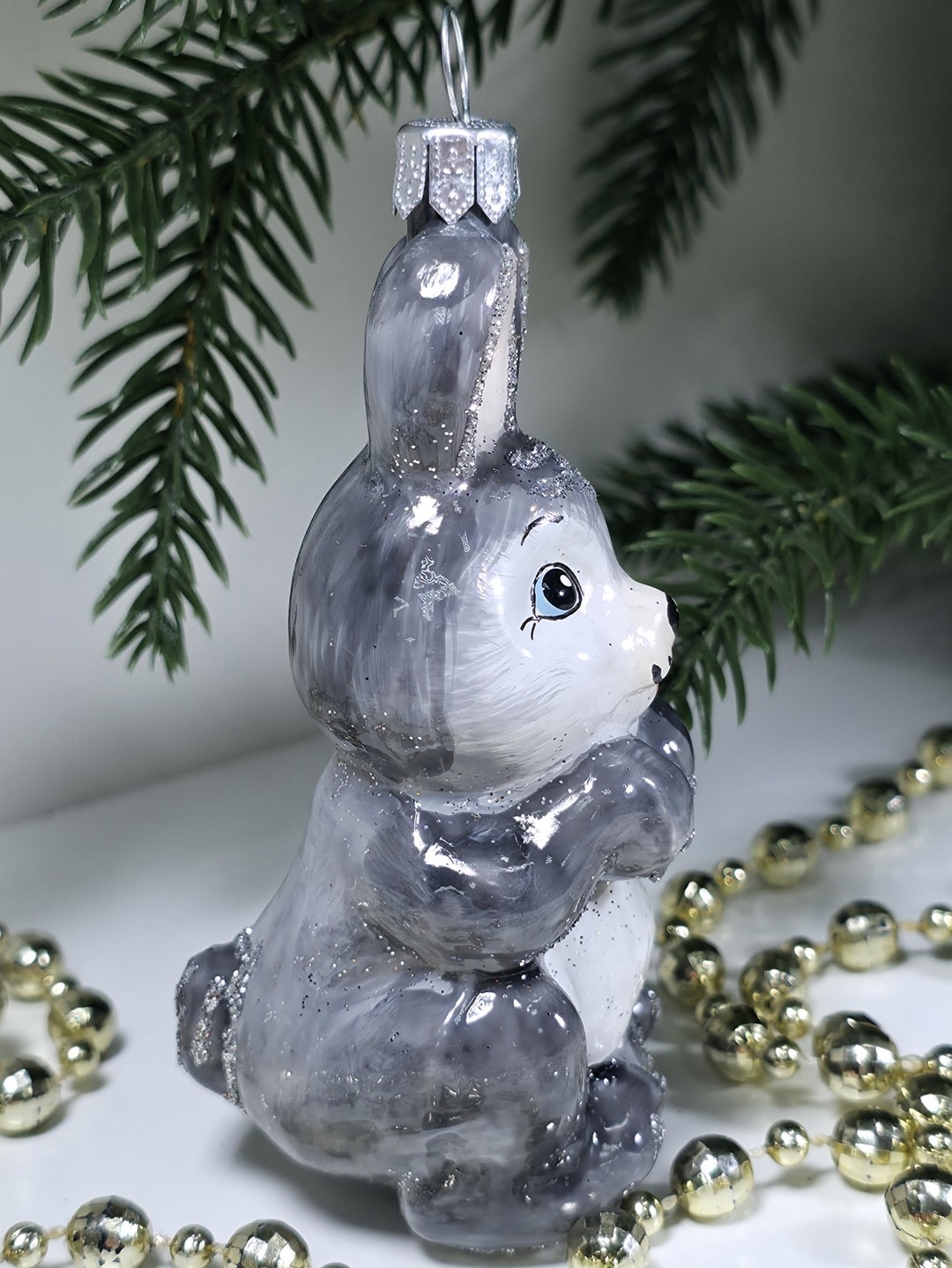 фото Стеклянная елочная игрушка Зайчик