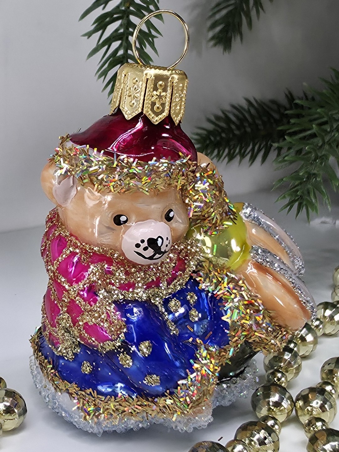 фото Стеклянная елочная игрушка Мишутка с подарками