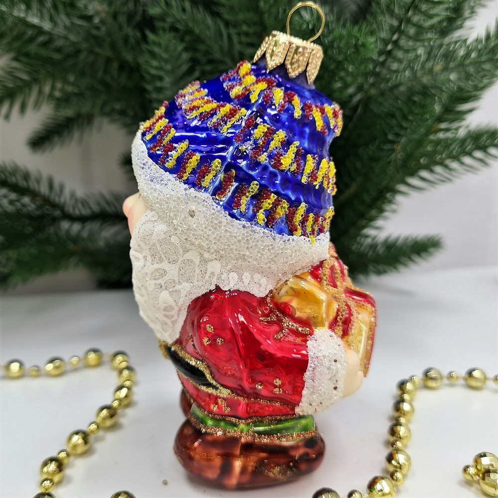 фото Стеклянная елочная игрушка Гном с подарком