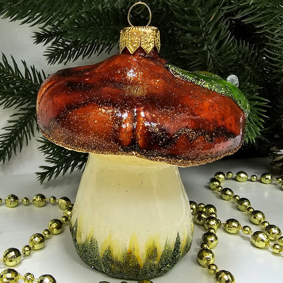 фото Стеклянная елочная игрушка Гриб с муравьем