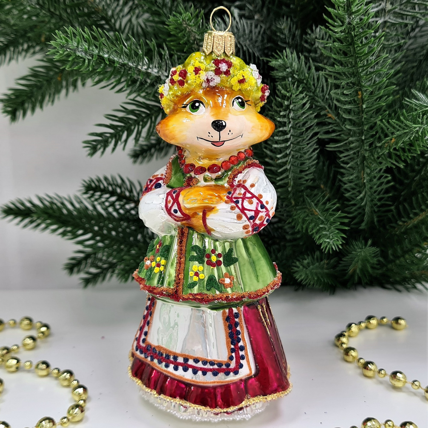 фото Стеклянная елочная игрушка Лиса в веночке