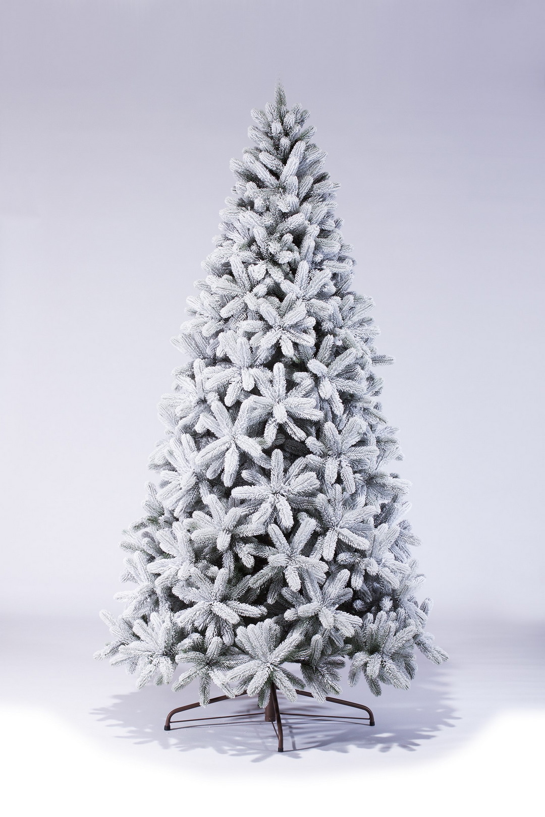 фото Ель Русская Императрица Заснеженная 150см