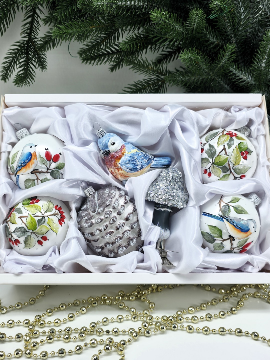 фото Набор ёлочных игрушек Шиповник