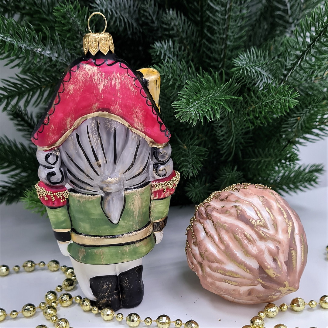 фото Набор ёлочных игрушек Щелкунчик и орех винтаж