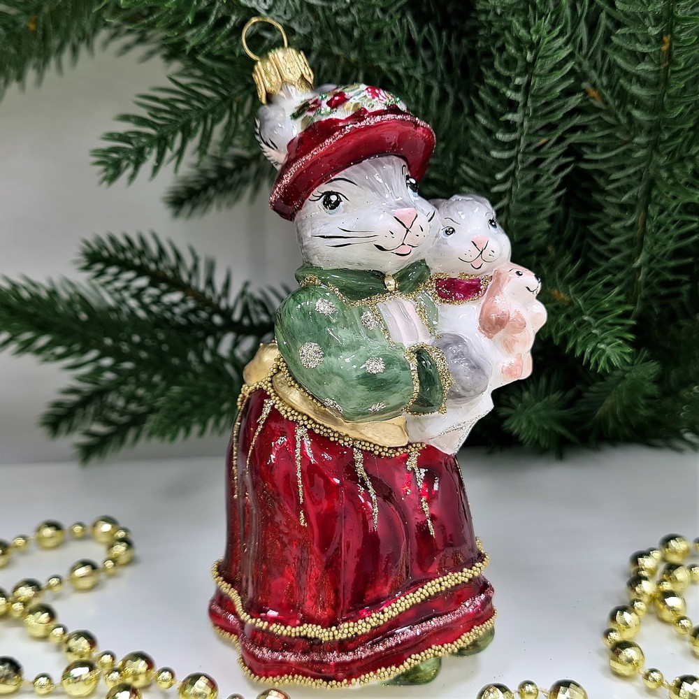 фото Стеклянная елочная игрушка Зайчиха с зайчатами