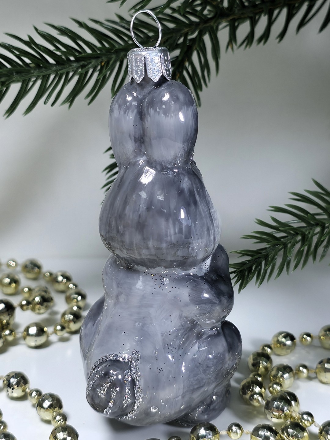фото Стеклянная елочная игрушка Зайчик