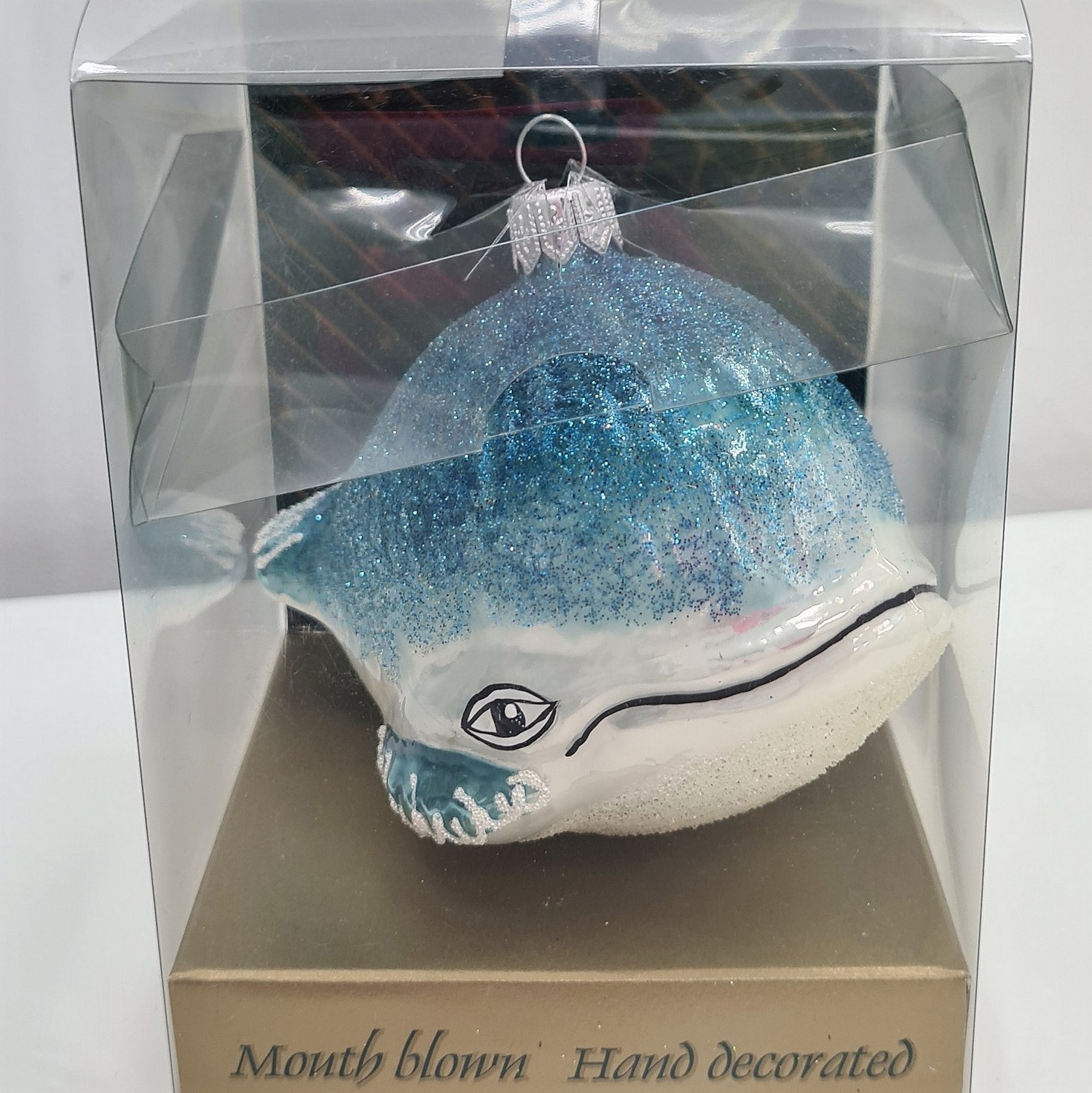 фото Стеклянная елочная игрушка Кит