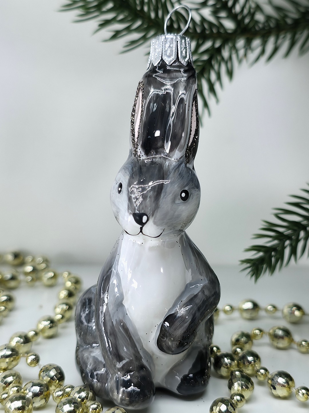 фото Стеклянная елочная игрушка Зайчик