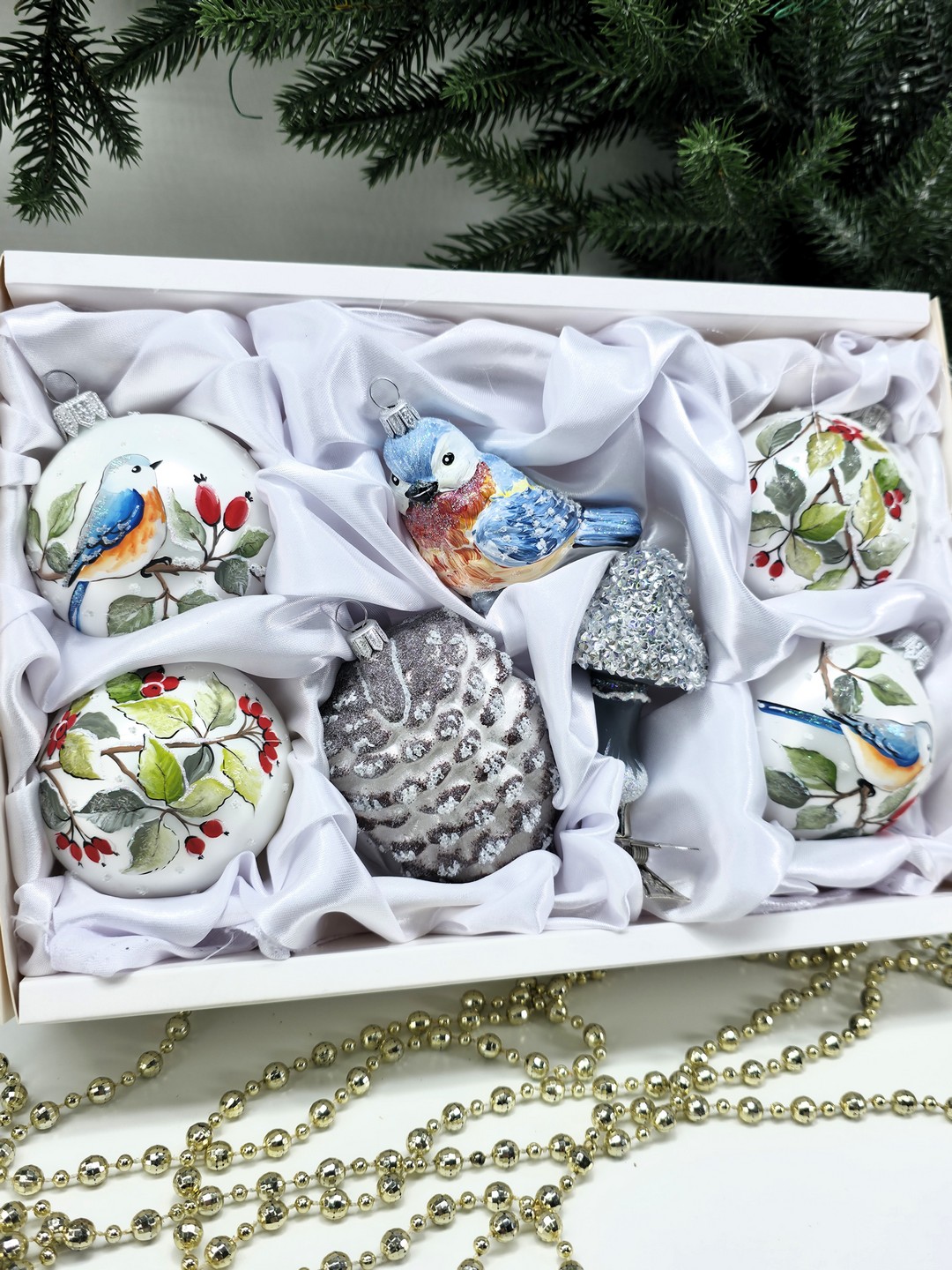 фото Набор ёлочных игрушек Шиповник