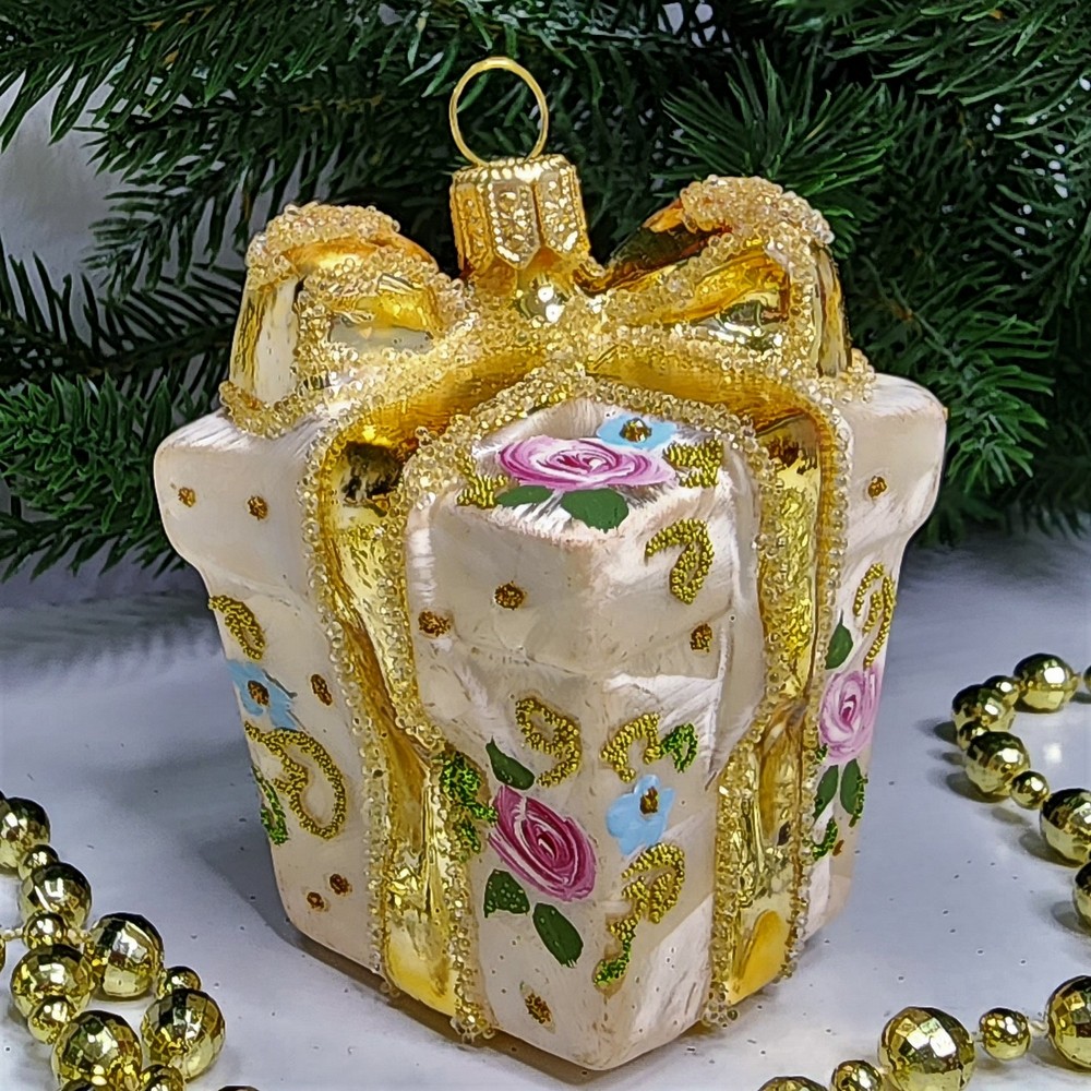 фото Стеклянная елочная игрушка Подарок версаль