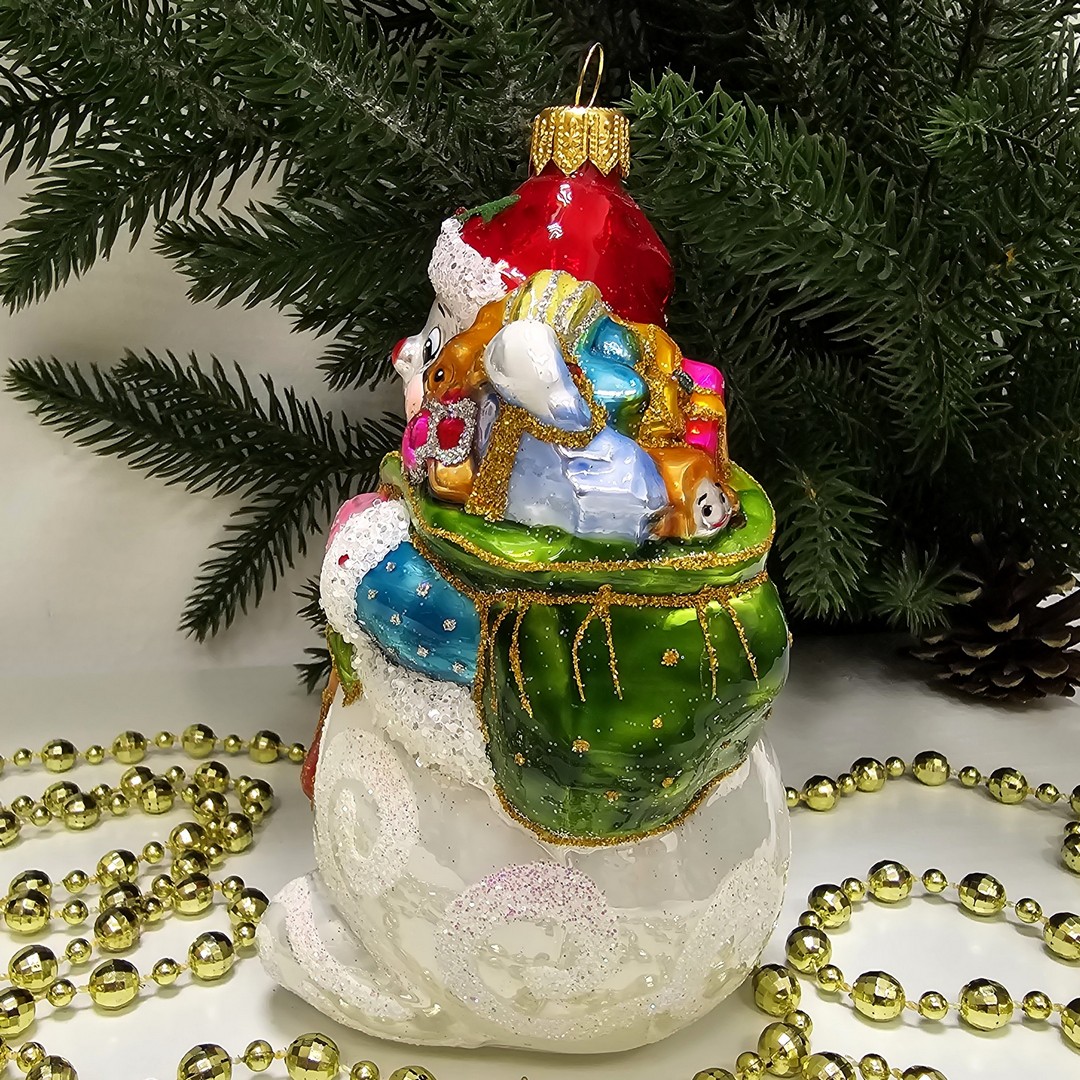 фото Стеклянная елочная игрушка Снеговик с подарками