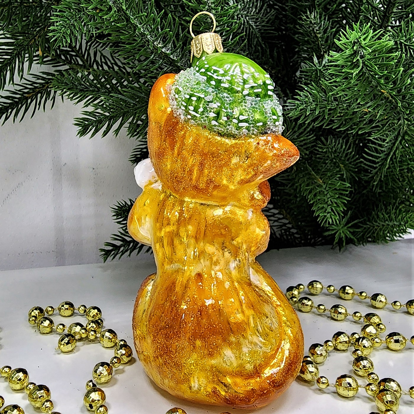 фото Стеклянная елочная игрушка Лисичка в шапке