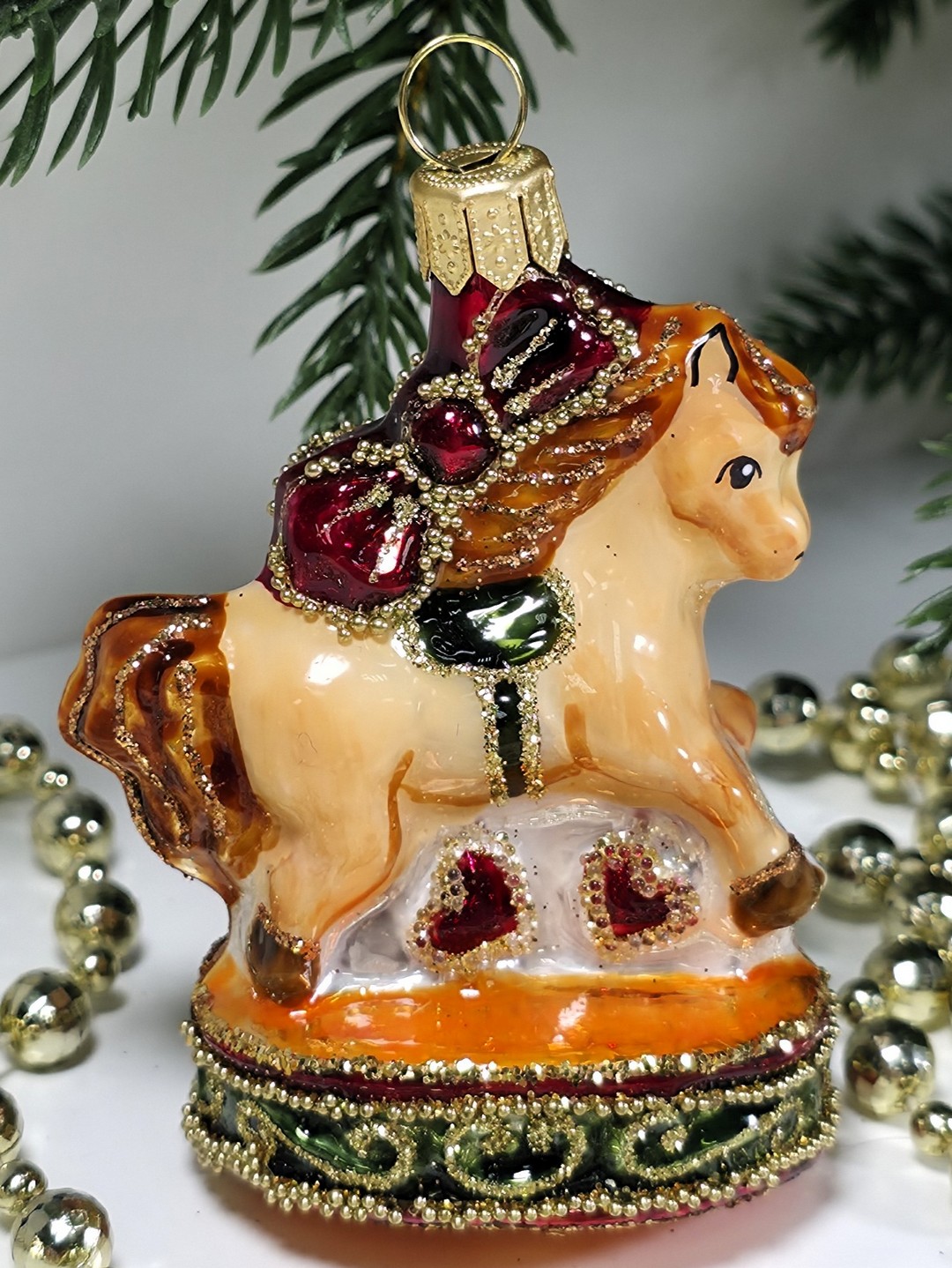 фото Стеклянная елочная игрушка Лошадка цирковая