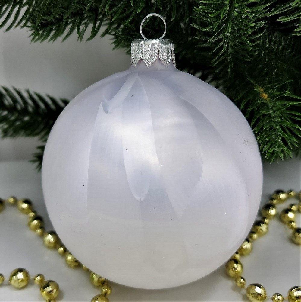 фото Стеклянный шар 80 мм Морозко жемчужный