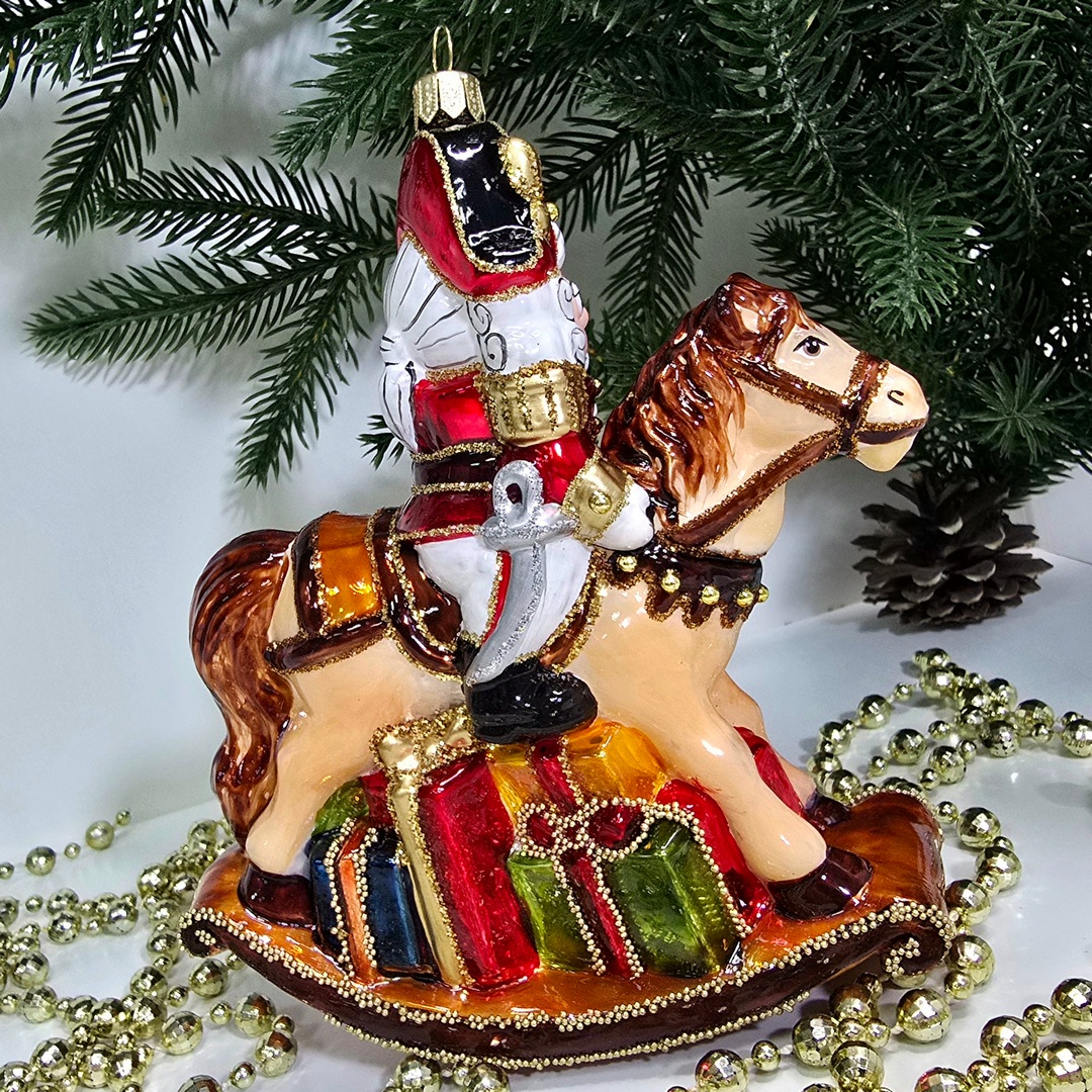 фото Irena-Co Стеклянная елочная игрушка Щелкунчик на лошадке
