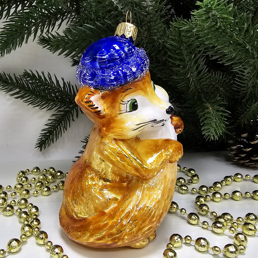 фото Стеклянная елочная игрушка Лисичка в шапке