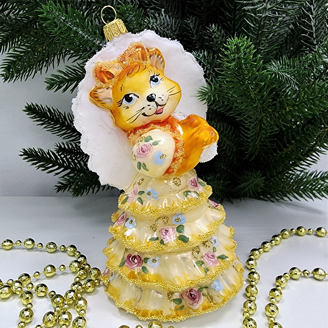 фото Стеклянная елочная игрушка Кошка с зонтиком версаль