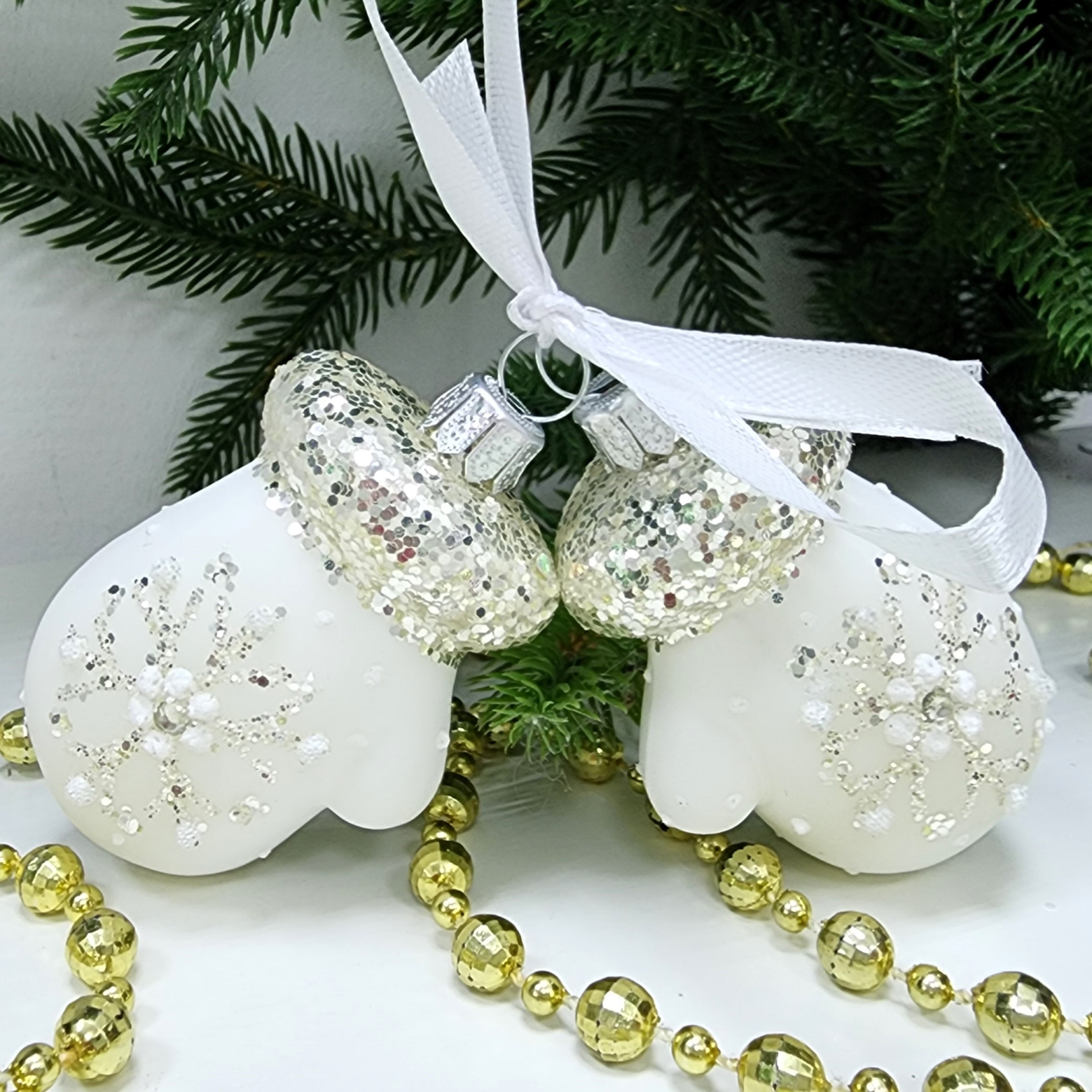 фото Набор ёлочных игрушек Две варежки