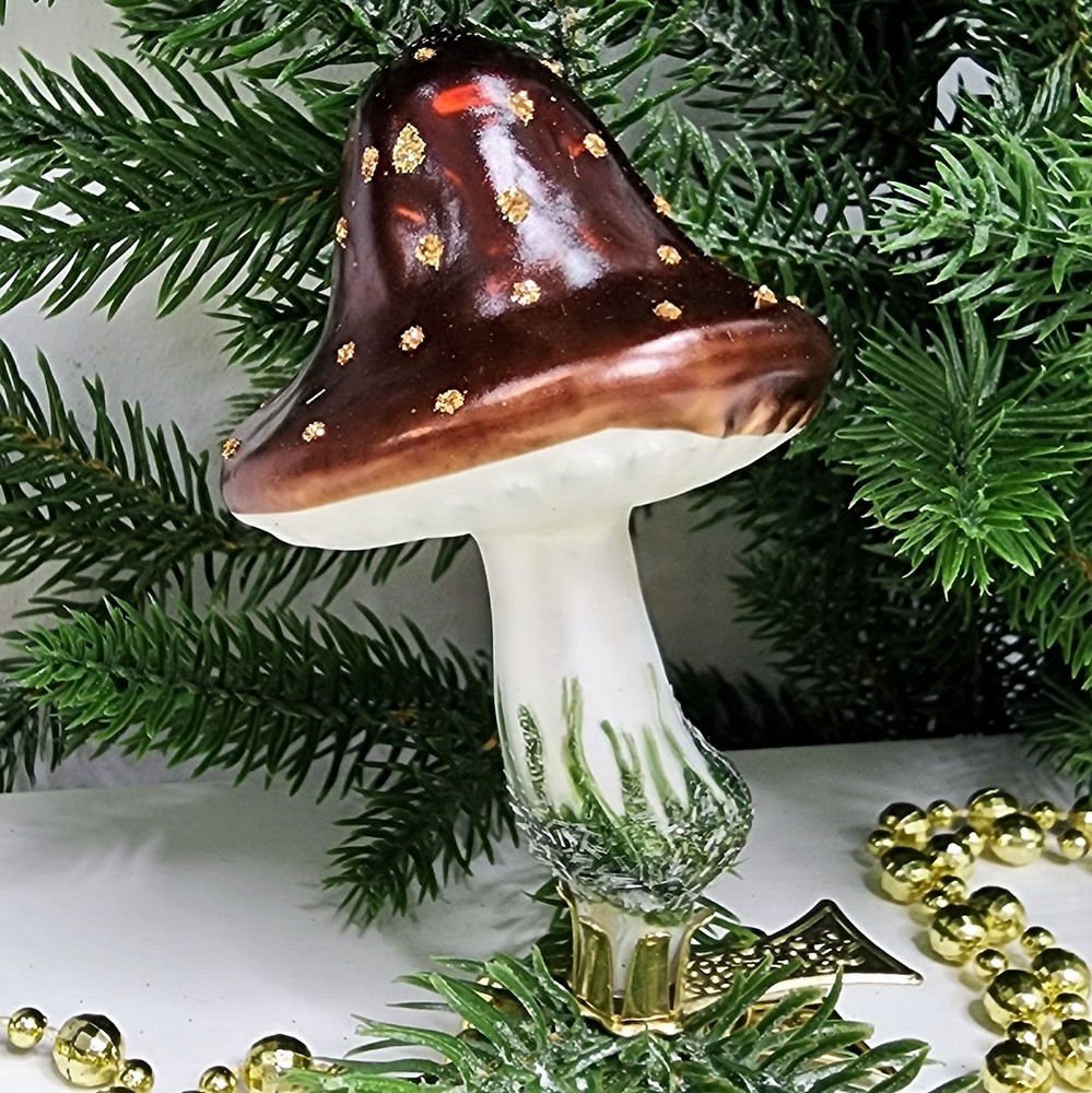 фото Стеклянная елочная игрушка Гриб на прищепке