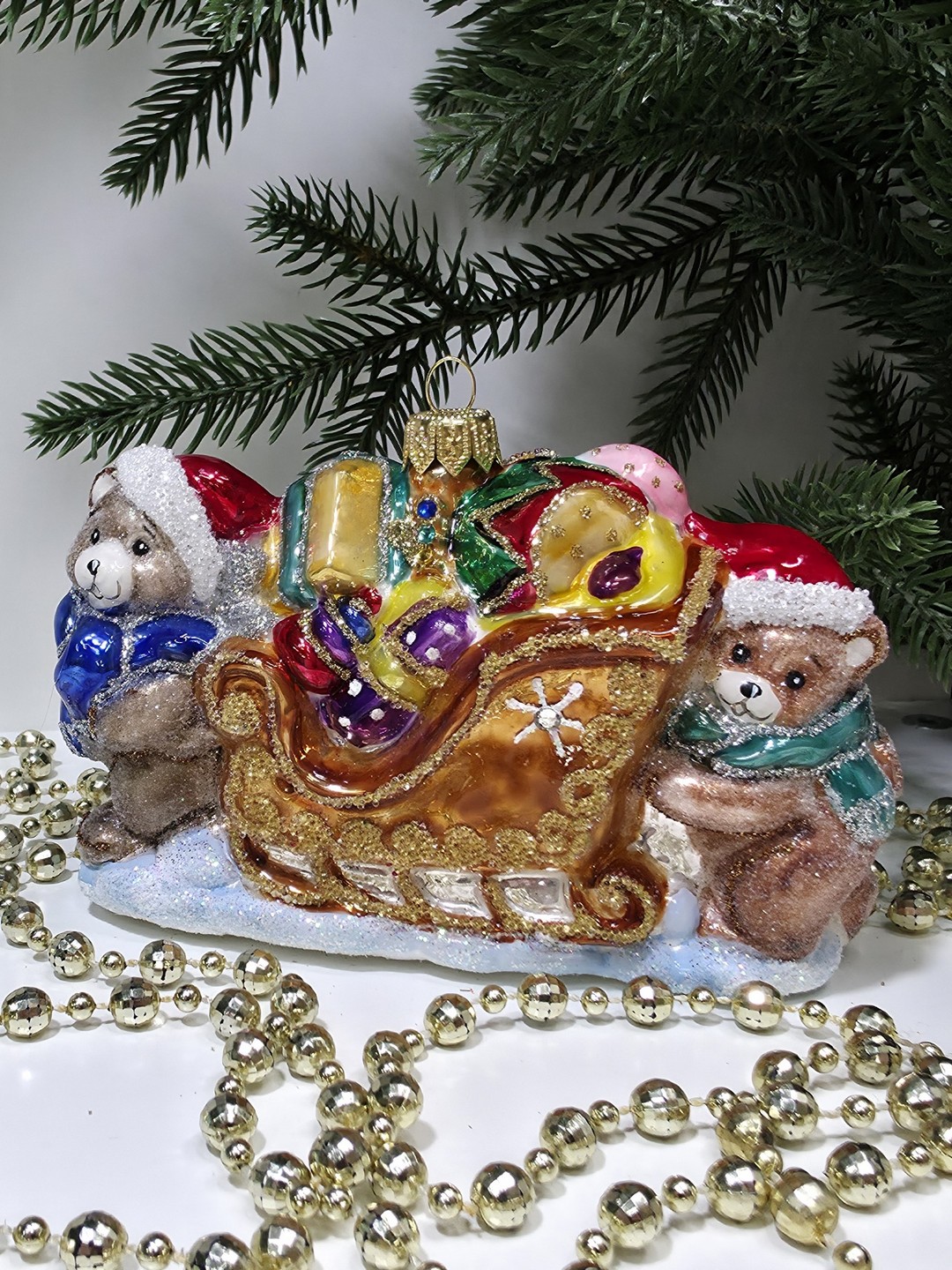 фото Стеклянная елочная игрушка Мишки тянут саночки