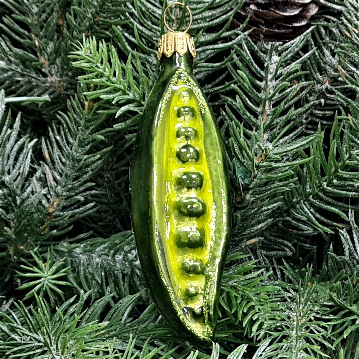 фото Стеклянная елочная игрушка Горох