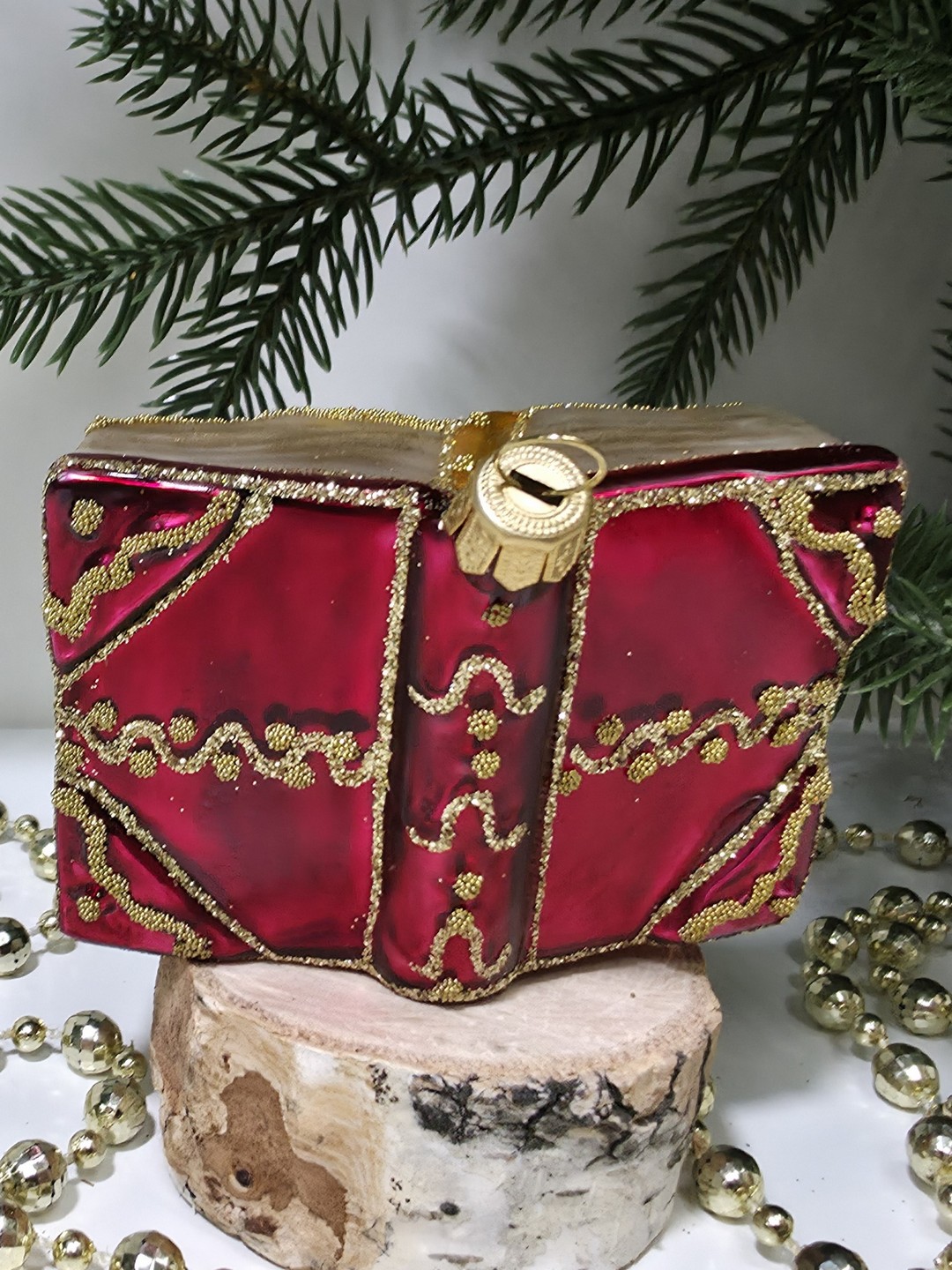 фото Стеклянная елочная игрушка Книжка