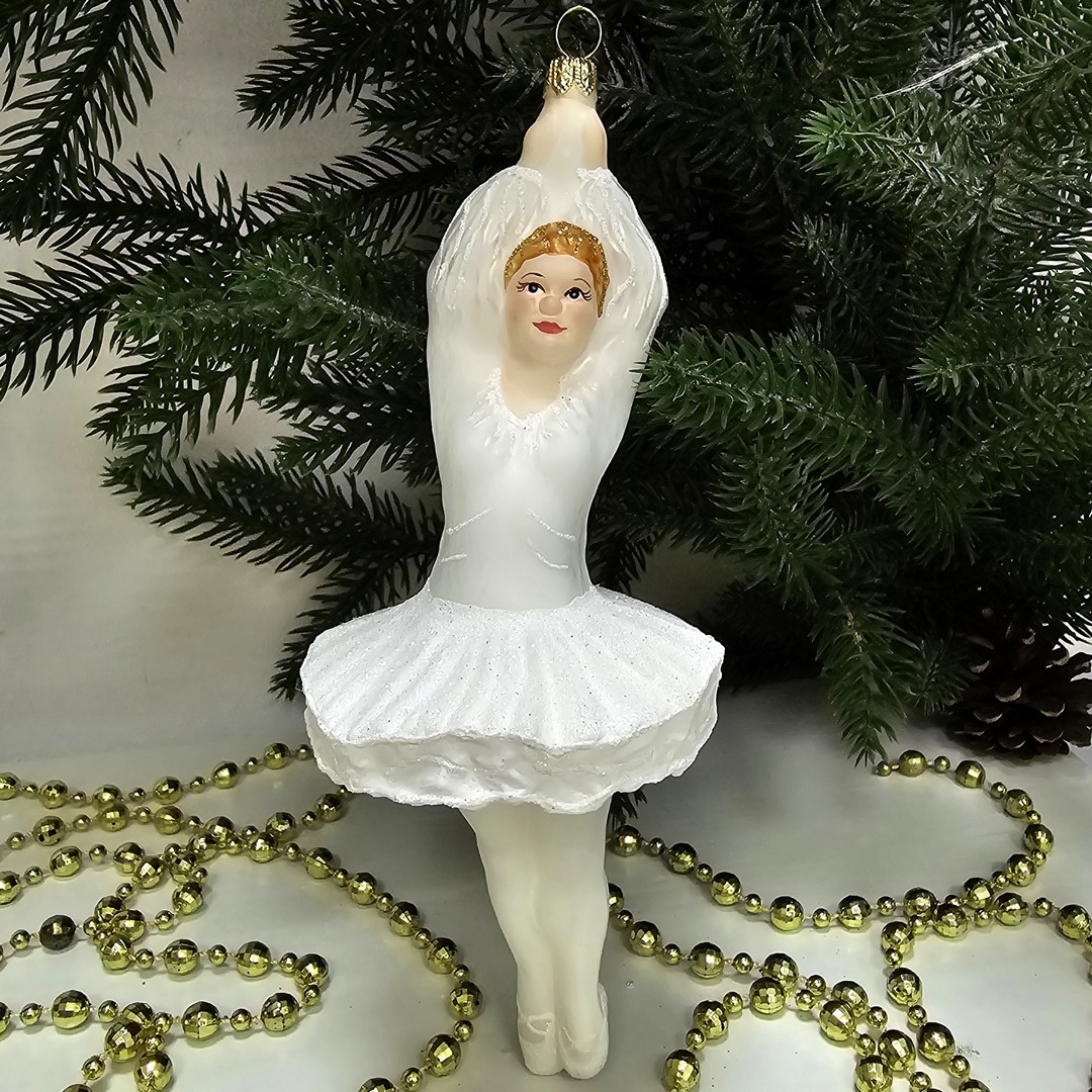 фото Стеклянная елочная игрушка Балерина