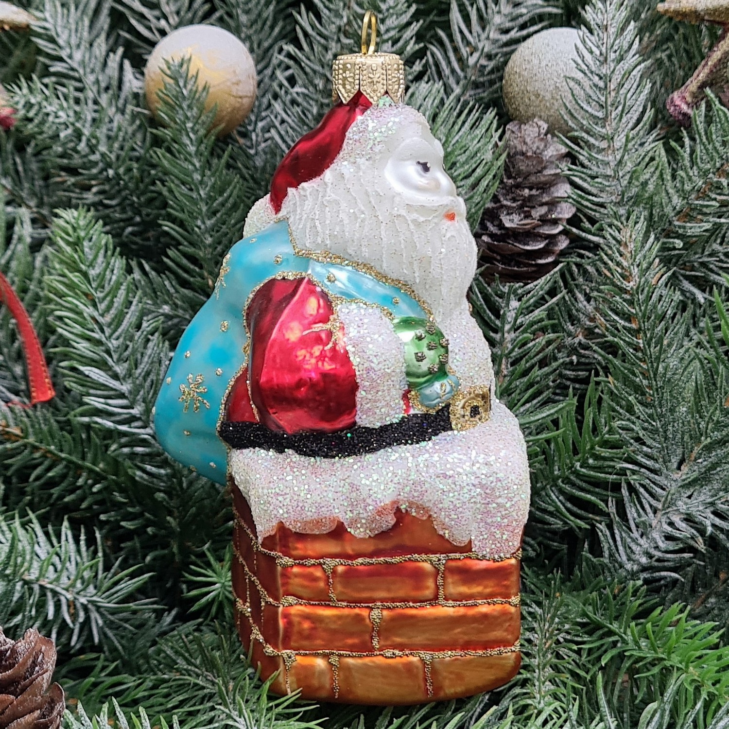 фото Стеклянная елочная игрушка Дед Мороз в трубе