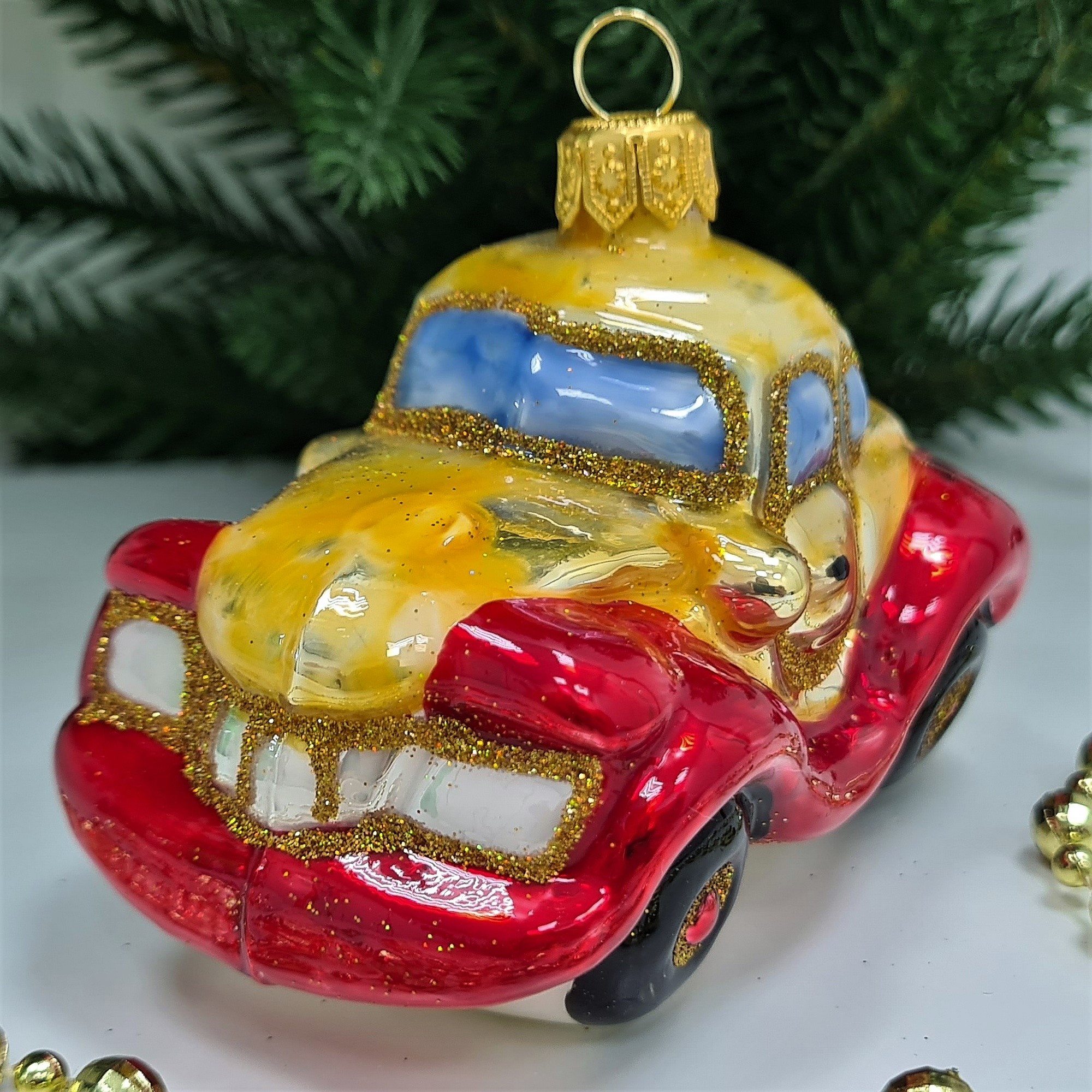 фото Стеклянная елочная игрушка Машинка