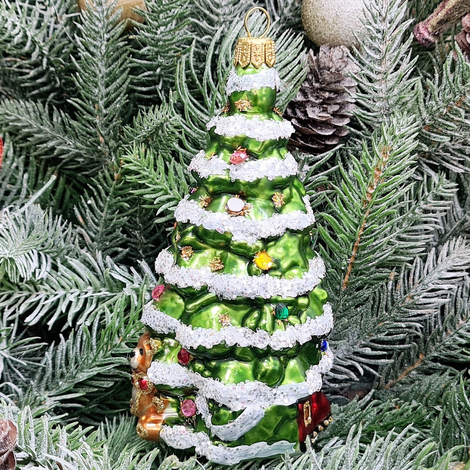 фото Стеклянная елочная игрушка Елка с лошадкой