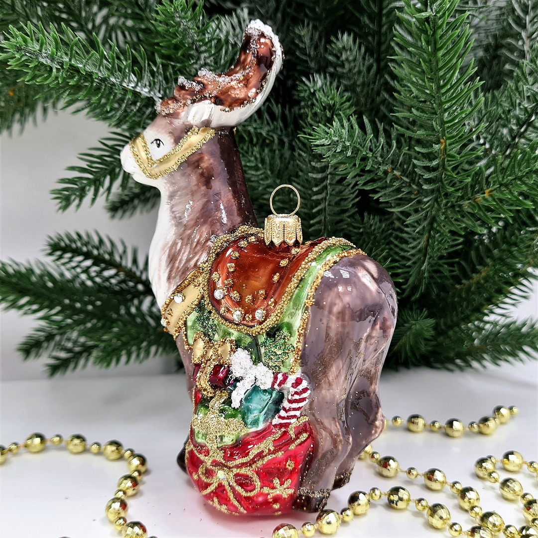 фото Стеклянная елочная игрушка Олень с подарками