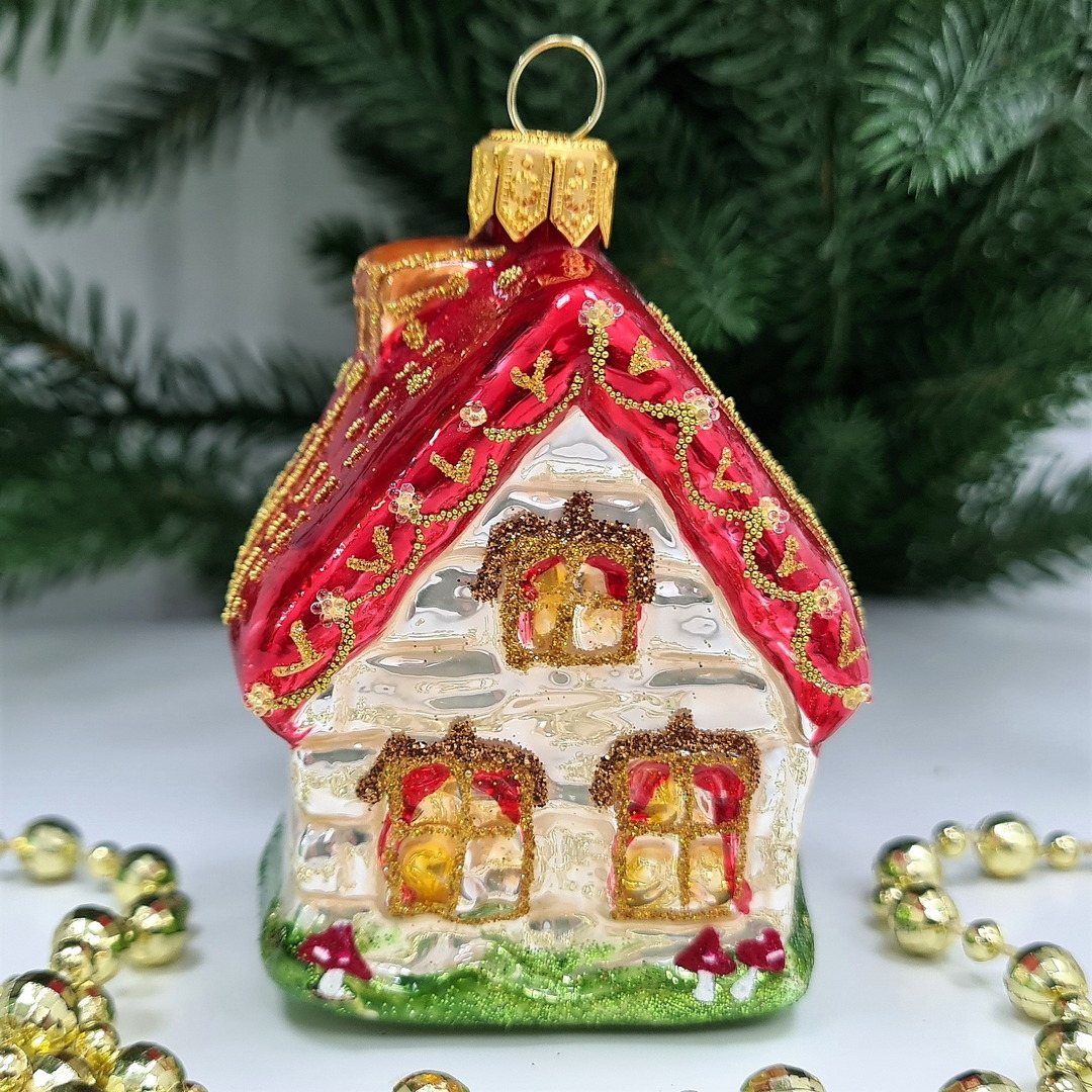 фото Стеклянная елочная игрушка домик