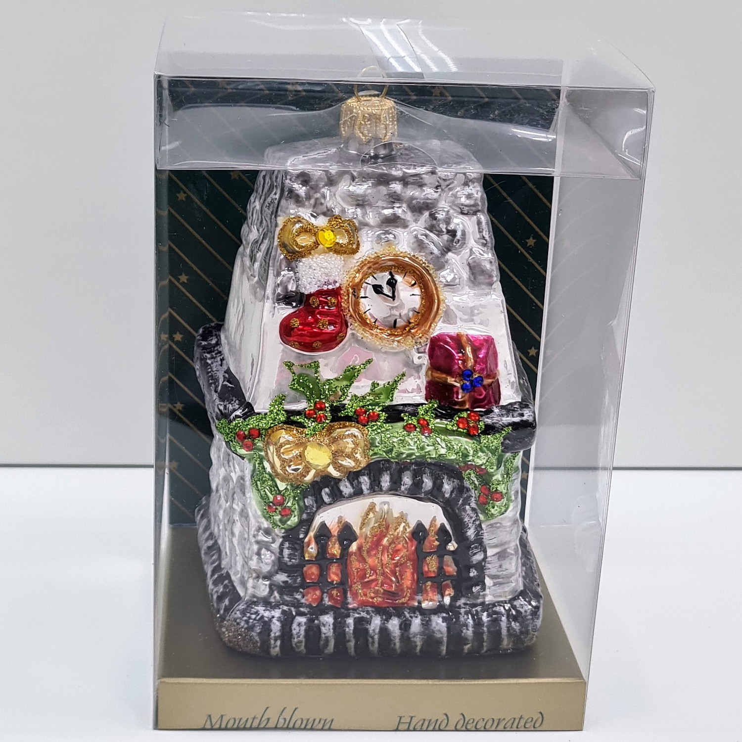 фото Стеклянная елочная игрушка Камин